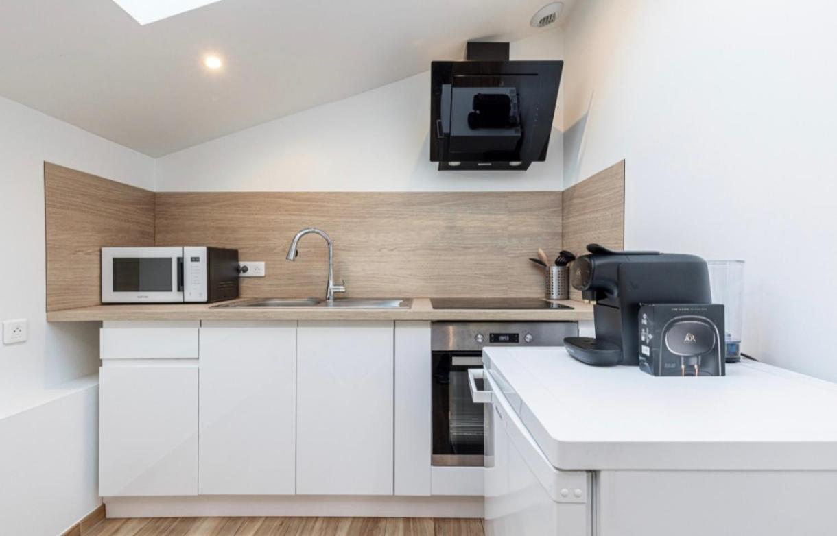 Studio Cozy Avec Terrasse N12 นีซ ภายนอก รูปภาพ